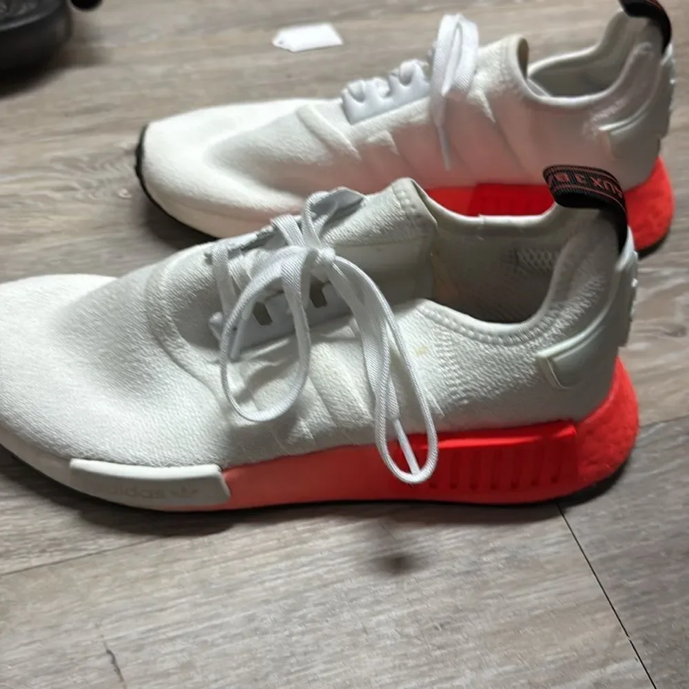 Adidas White and Red Running Sneakers Neon Bottoms Excellent Conditon - Size 6.5